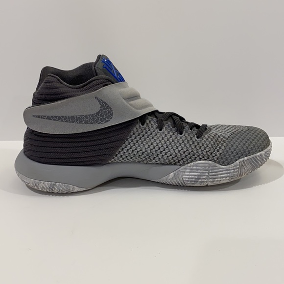 Men’s Kyrie 2 “Omega” - Size 12 - Picture 3 of 8